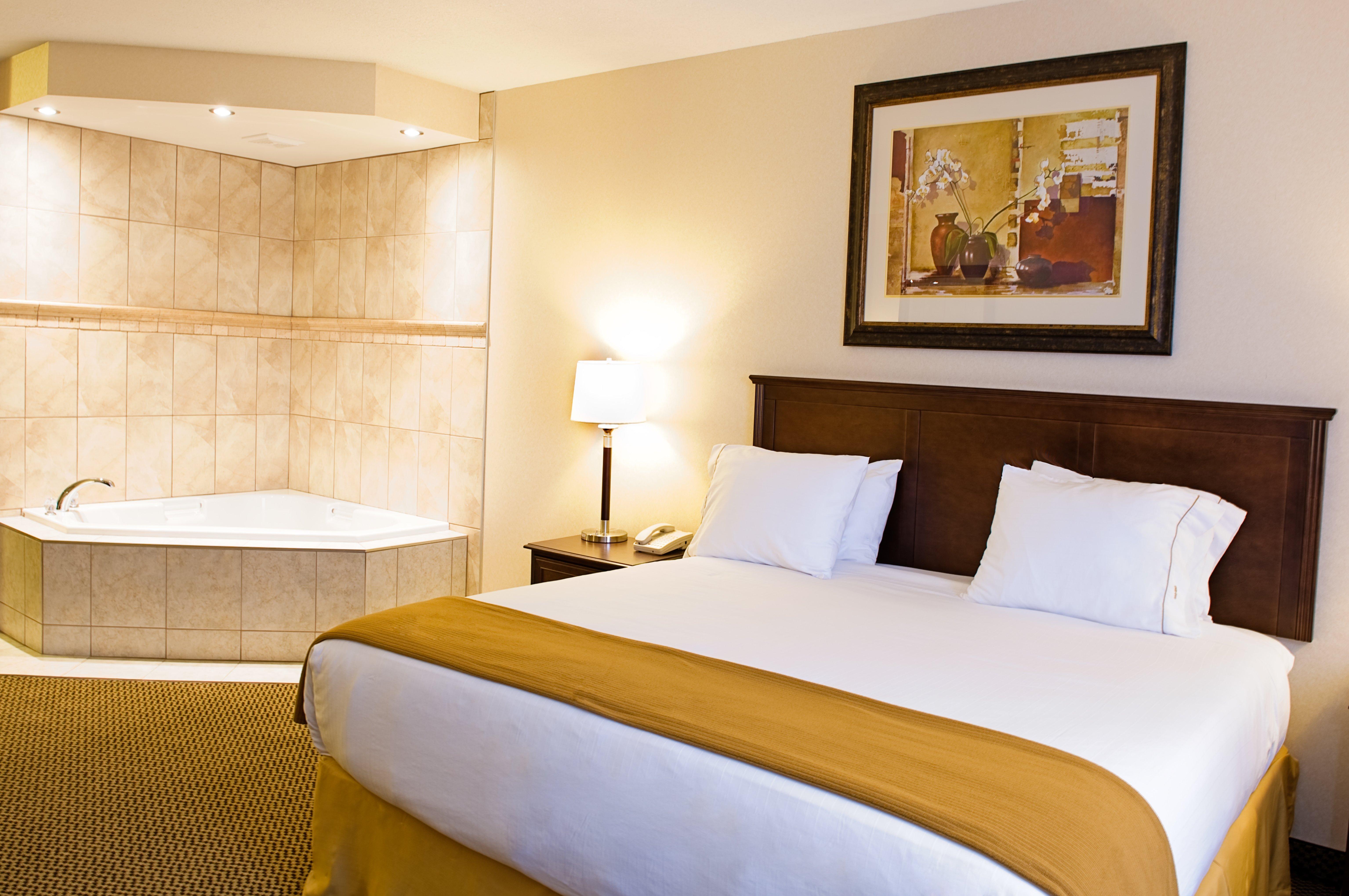 Holiday Inn Express Hotel & Suites - Slave Lake By Ihg Exterior foto